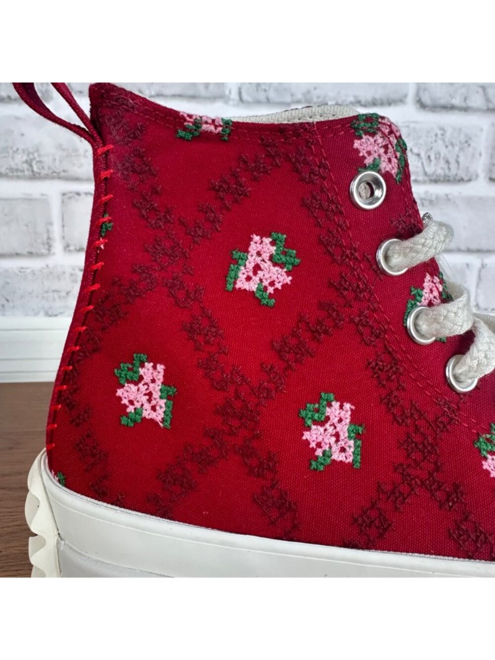 ❤️CONVERSE Run Star Hike Hi Rose Cross Stitch Sz 9 Womens Shoes Sneakers A14885C - Picture 13 of 14